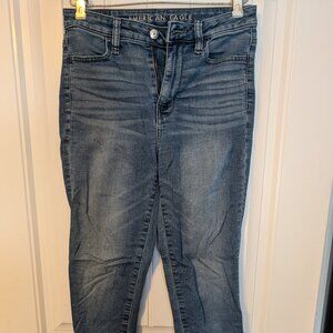 American Eagle Super Hi-Rise Jegging